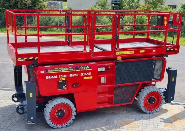 Elektro Scherenarbeitsbühne 15,00 m