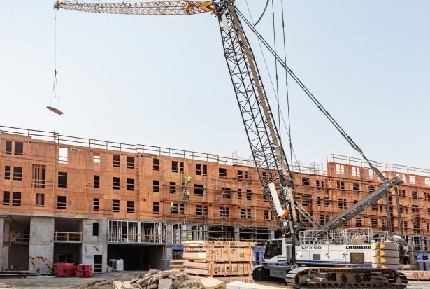 Gittermast-Raupenkran 600 T