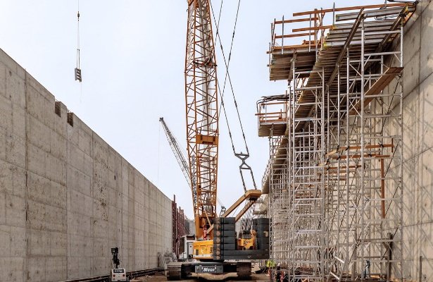 Gittermast-Raupenkran 750 T