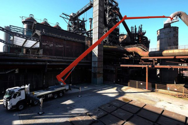 LKW-Arbeitsbühne 75,00 m