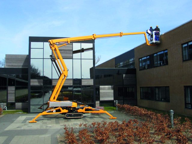 Raupen-Arbeitsbühne 19,10 m