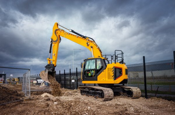 großer Kettenbagger 28,00 T